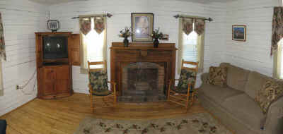 cabin2f.jpg (39173 bytes)